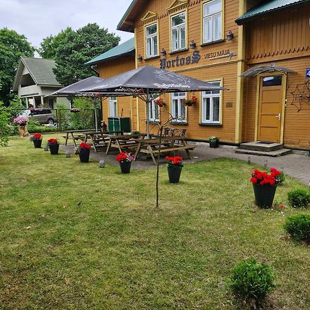 Portoss Hotel Вентспилс Екстериор снимка