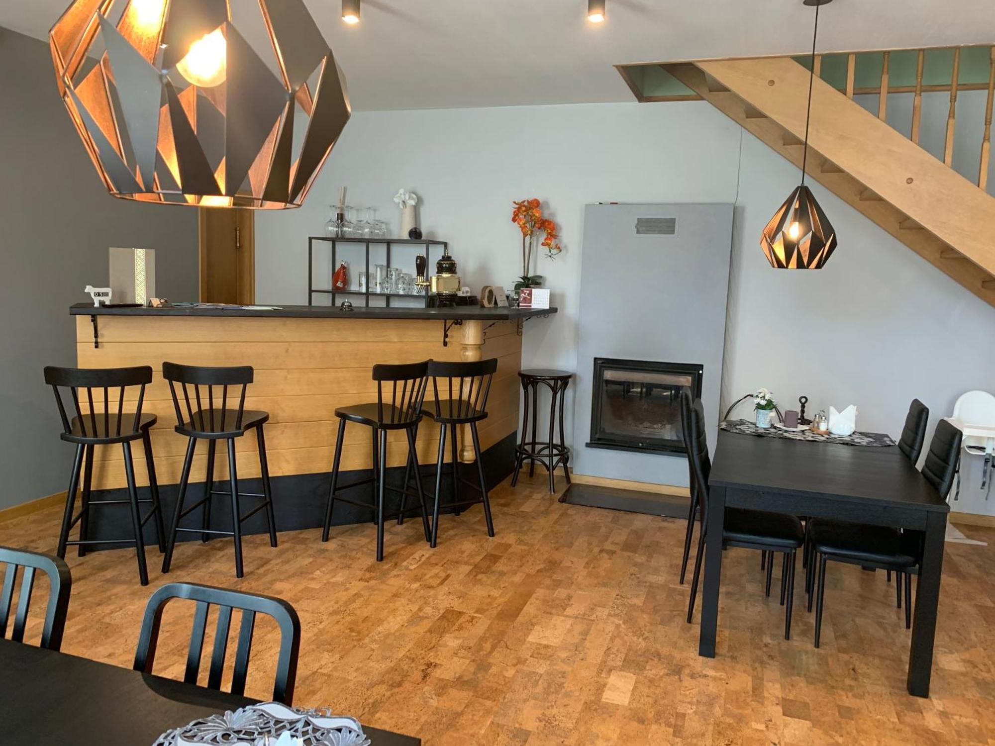 Portoss Hotel Вентспилс Екстериор снимка