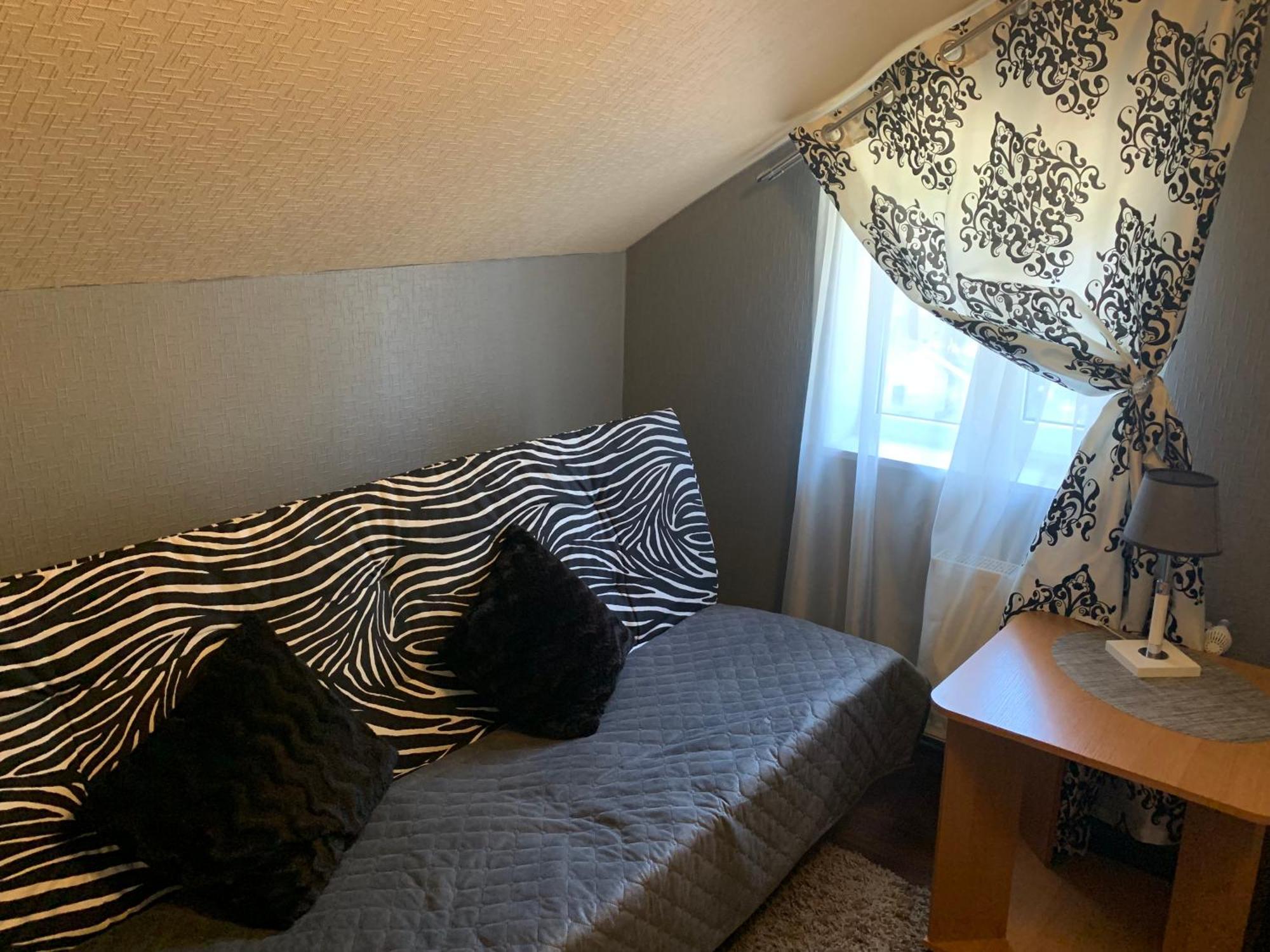 Portoss Hotel Вентспилс Екстериор снимка